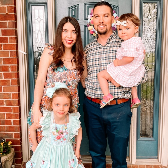 Meet your Posher, Annie - Picture 1 of 8